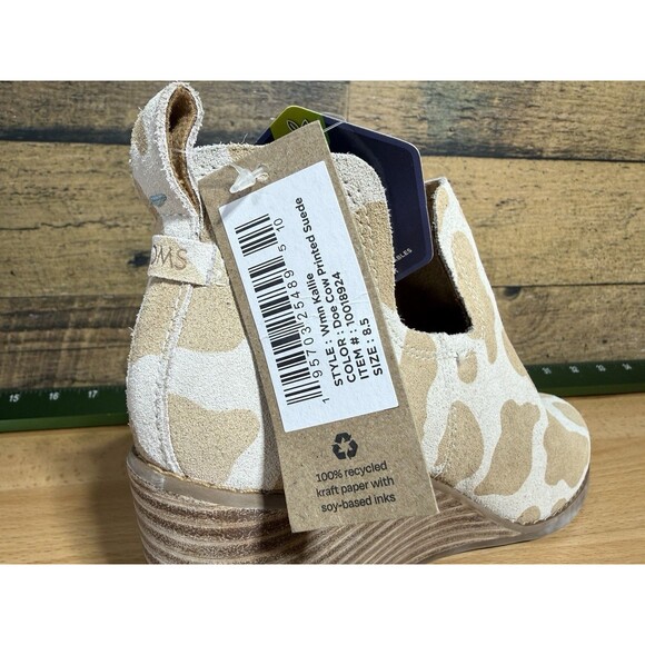 Toms Kallie Doe Cow Printed Suede  Stylish Tan and Cream Ankle Boots Size 8.5 - Picture 5 of 12
